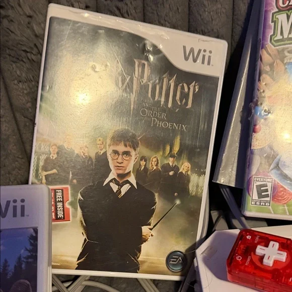 Nintendo Wii Console Bundle w/ 2 Remotes and TONS of extras/8 games WORKS GREAT - Picture 9 of 13